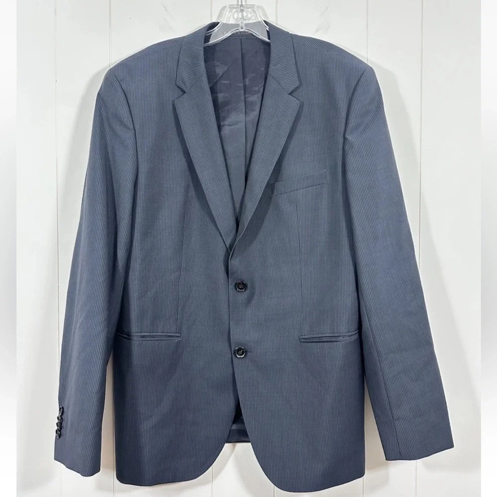 Hugo Boss Men’s Sz 42R Pinstrip Luxury Virgin Wool Suit Jacket Navy blue
